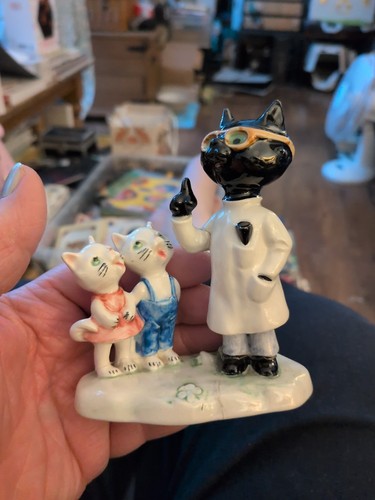 1960s goebel comical cat - goebel,
