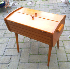 STYLISH Vintage 1970’s Mid