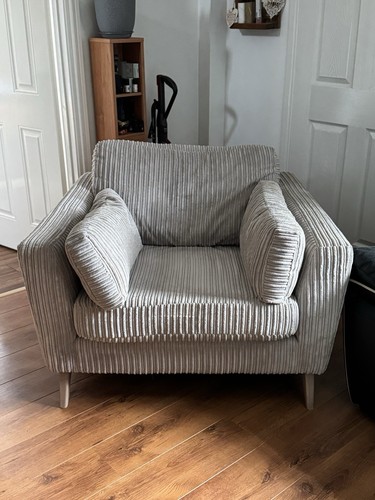 Cuddle chair - cuddle,