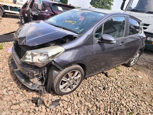 Toyota yaris 2011 2017 window - toyota, 2011-2017