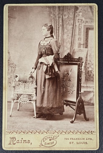 Antique cabinet card photo - antique,