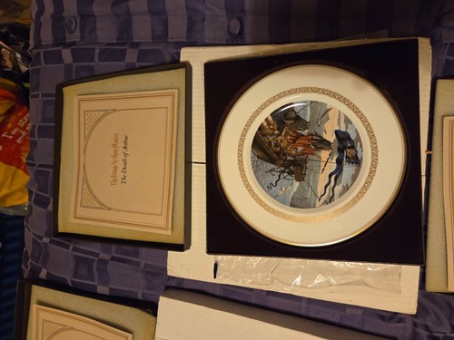Royal worcester set - of, king