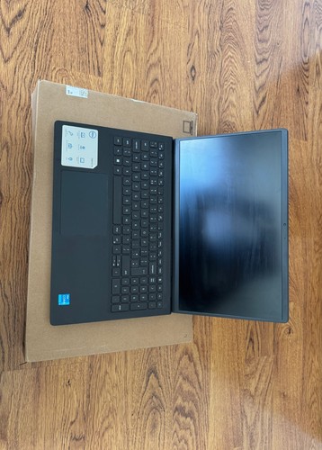 Dell inspiron 3520 6 - 15,