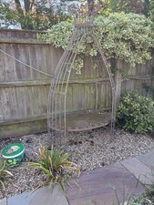 Shabby Chic Arched Garden