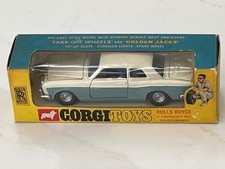 Corgi No273 - GOLDEN JACKS -