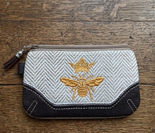 Queen bee embroidered coin - queen,