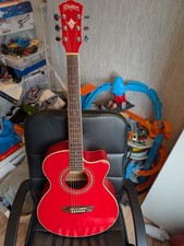 Washburn EA12 Electro Acoustic Guitar