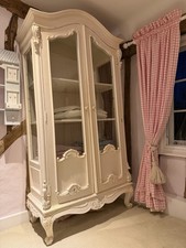 Small painted French style