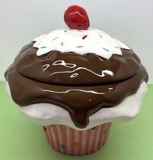 HUGE 11" TALL CERAMIC CUPCAKE COOKIE JAR GLAZED - EXCELLENT