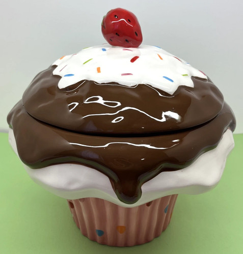 Huge tall ceramic cupcake - tall,