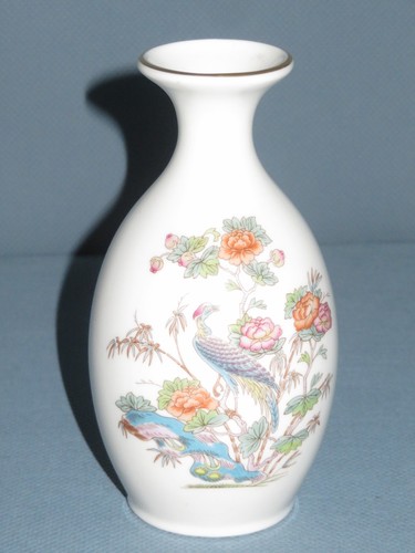 Wedgewood bone china kutani - bone,