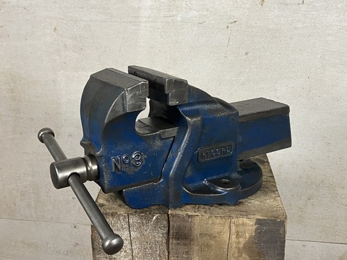 Record mechanic - record,