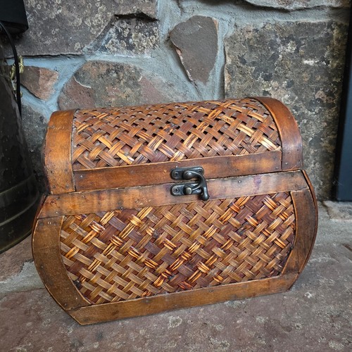 Vintage woven wicker - vintage, treasure