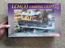 DRAGON 7257. LCM (3) LANDING