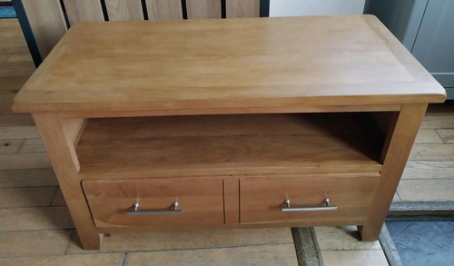 Oak unit media - oak, /