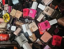 50 nail varnish polish mixed items WHOLESALE JOBLOT  clearance now only £30