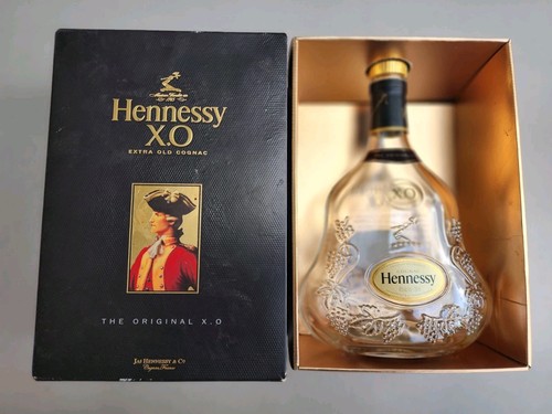 Hennessy extra old cognac - old,
