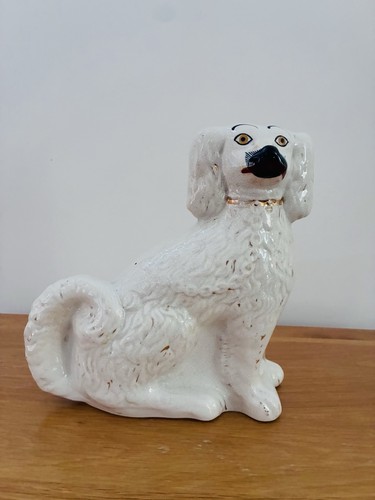 Antique staffordshire type - staffordshire,