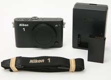Nikon 1 J3 Mirrorless Digital