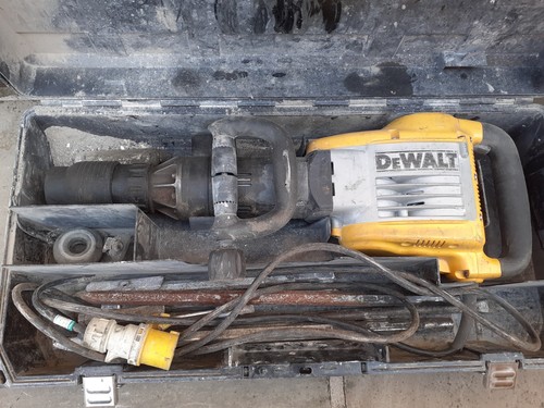Large dewalt breaker d25940k - dewalt,
