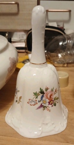 Aynsley fine bone china - bone,