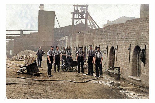 Ptc2727 yorks men working - -,