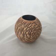 Round Tealight Candle Holder
