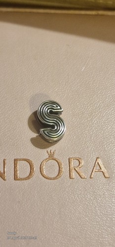 Pandora reflexions letter - reflexions,
