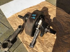 NORTON CRANKSHAFT AND RODS BELIEVE TO BE DOMINATOR 88 WITH RODS as found.