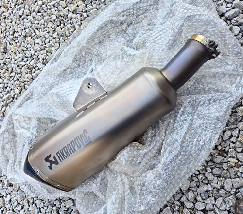 Akrapovic titanium slip - titanium, slip-on