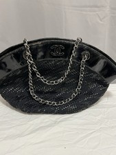 CHANEL CC Coco Mark CC Metal