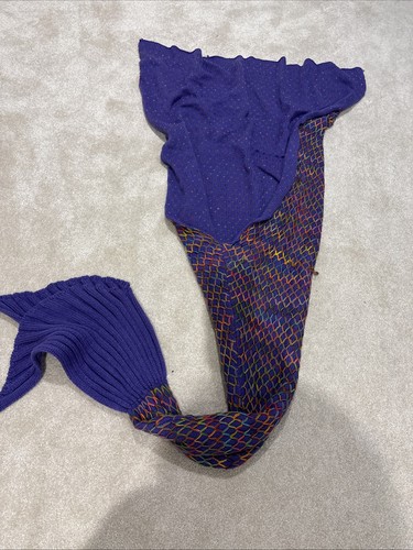 Cosy mermaid tail blanket - cosy,