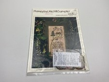 Victoria Sampler Honeysuckle