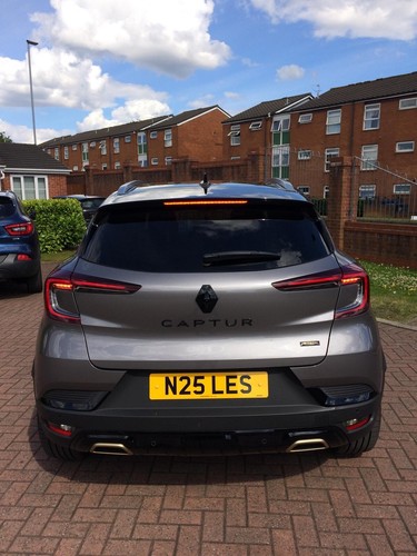 Private number plate - -, les