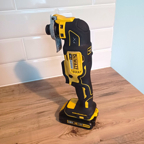 Dewalt 18v brushless - xr,