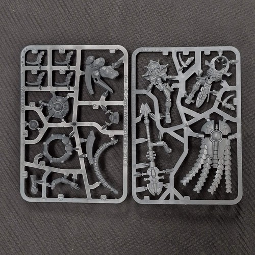 Warhammer 40k necron - 40k:,