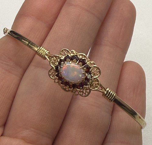 10k yellow gold gorgeous - gold, opal