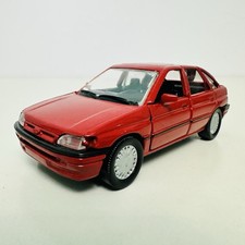 Schabak Modell 1:43 Scale Ford Escort Ghia Diecast Car Model In Red
