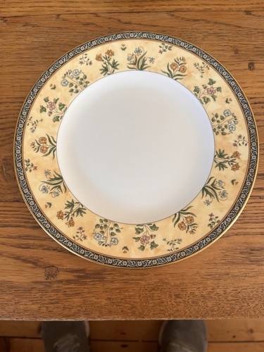 Wedgwood bone china - , plate