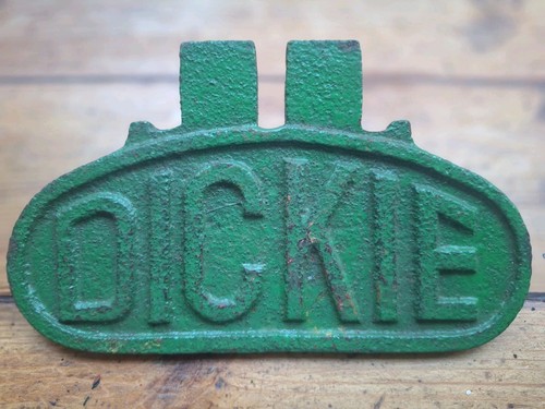 Vintage cast iron makers - cast,