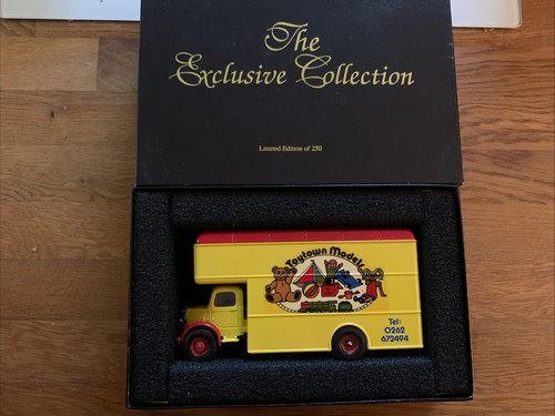 Rare corgi classics - ,