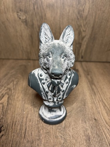 Distinguished animal busts - animal,