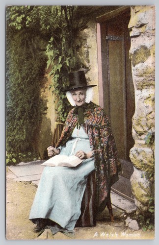 Welsh woman traditional - welsh,