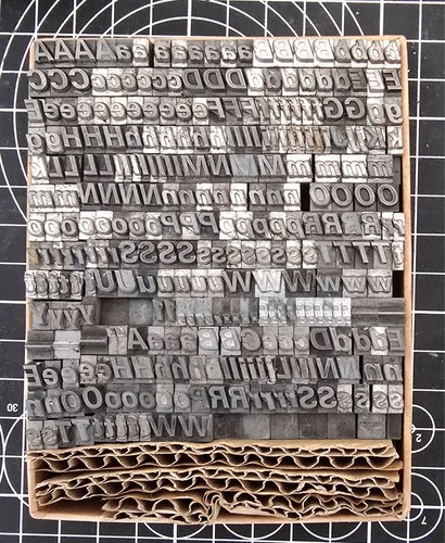 18pt univers italic - univers,
