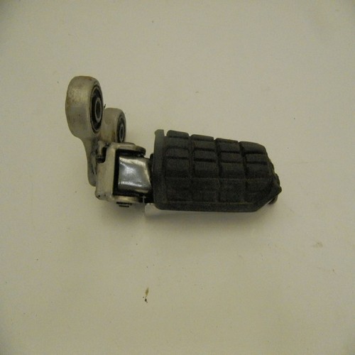Yamaha 1200 3ya footrest - yamaha,