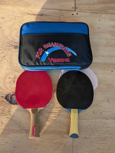Table tennis paddles lot - paddles,