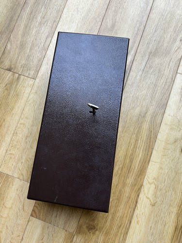 Gun clamp cabinet - clamp,