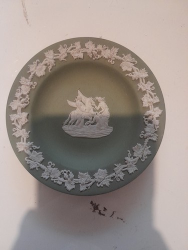 Wedgwood sage green jasperware - green,