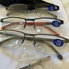+2 Reading Glasses X3 Pairs