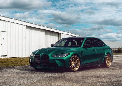 Bmw with gold - with, wheels